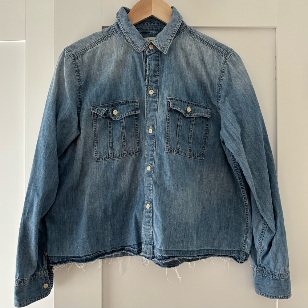 Madewell Lightweight cropped Denim Button Down Shirt size Large